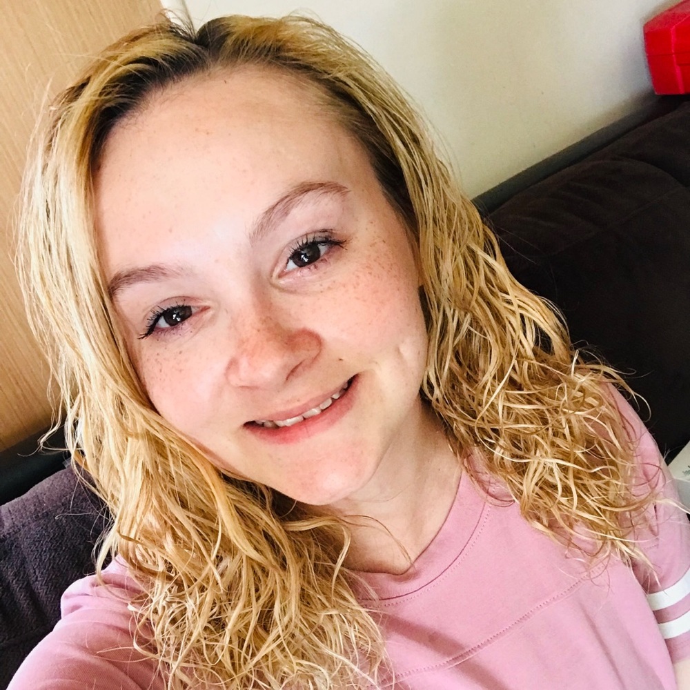 Meet your Posher, Sara